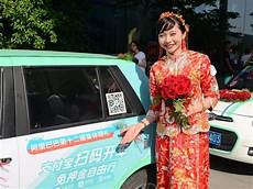 主要有中国香港和美国洛杉矶机房